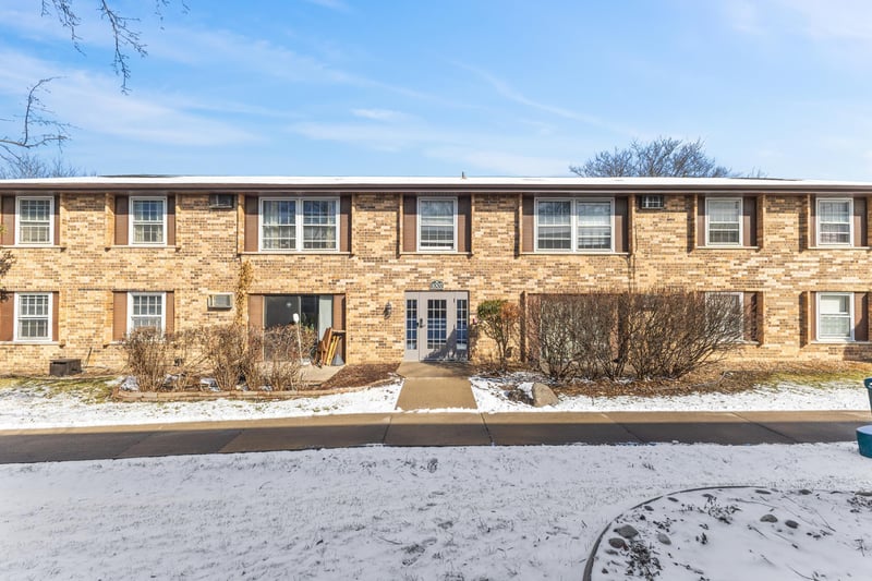 1007 11th Ave S #8, Hopkins, MN 55343