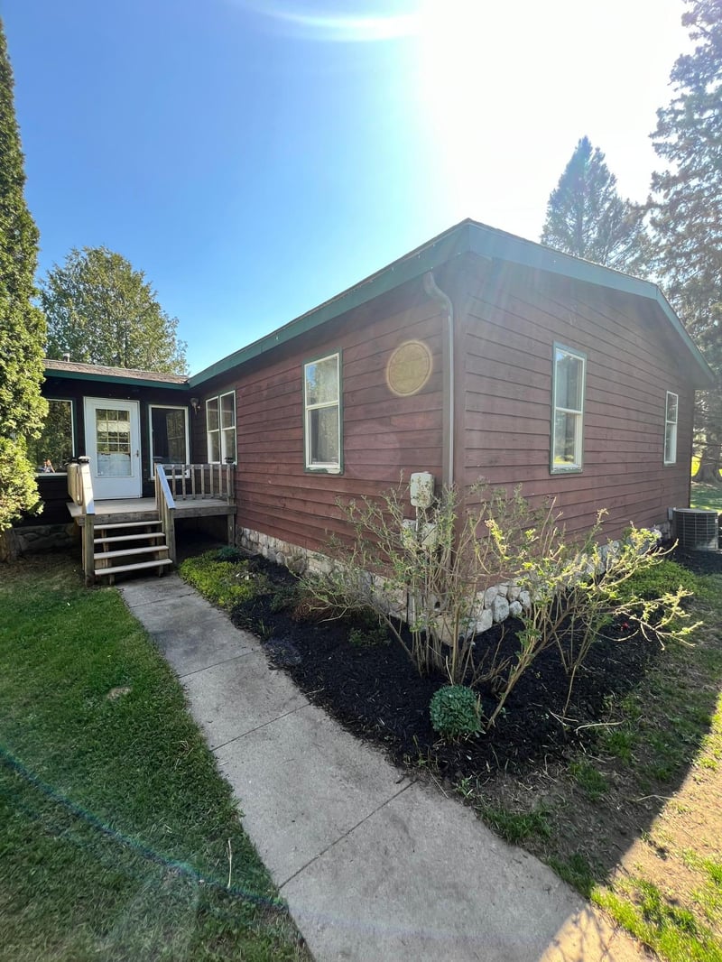 2700 Glenwood Dr, Grand Rapids, MN 55744