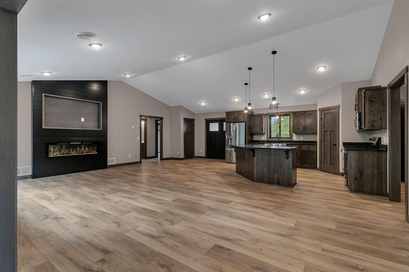 11940 Fiber Dr, Baxter, MN 56425