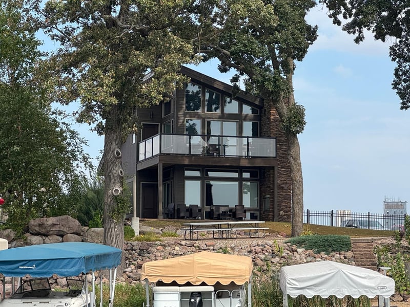 445 Lake Ave #104, Fairmont, MN 56031