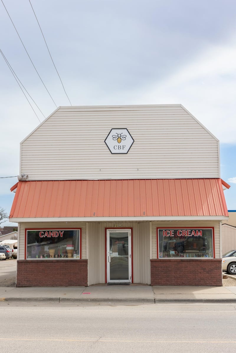 16 Main St SE, Menahga, MN 56464