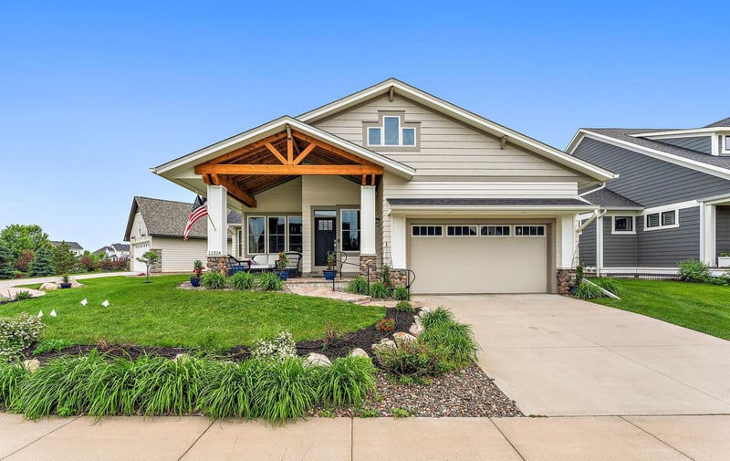 11314 Sunflower Ln N, Lake Elmo, MN 55042