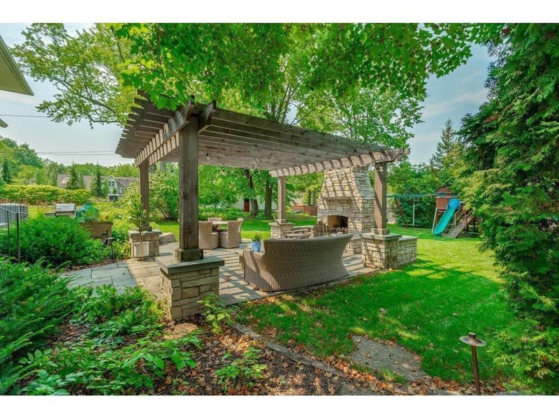 5220 Halifax Ave, Edina, MN 55424