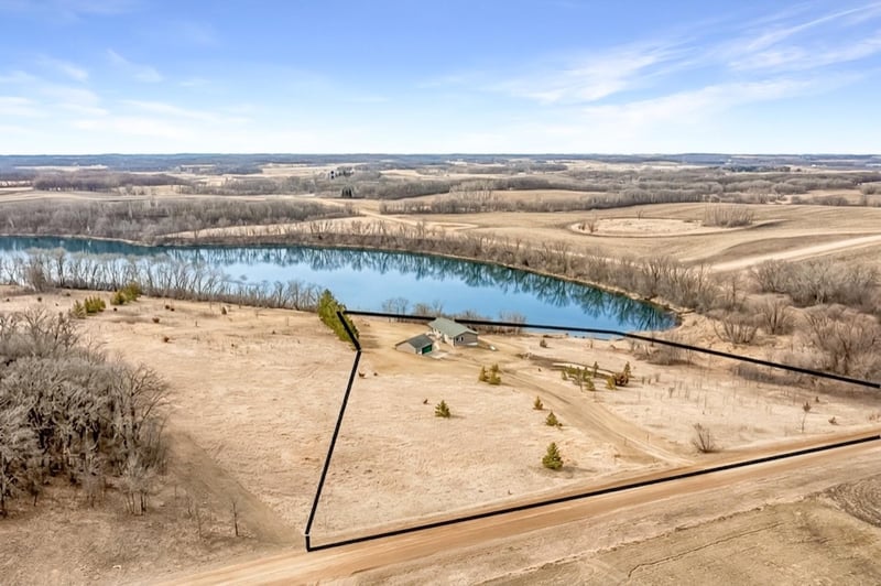 27588 226th St, Underwood, MN 56586