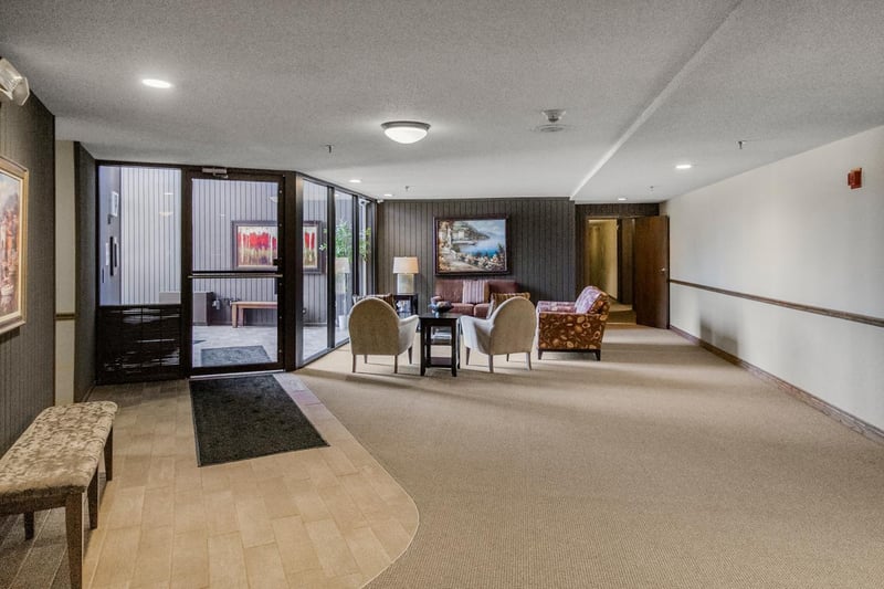 9700 Portland Ave S #129, Bloomington, MN 55420