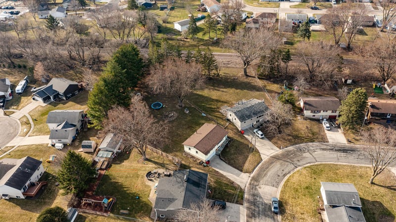 306 4th Ave NE, Byron, MN 55920