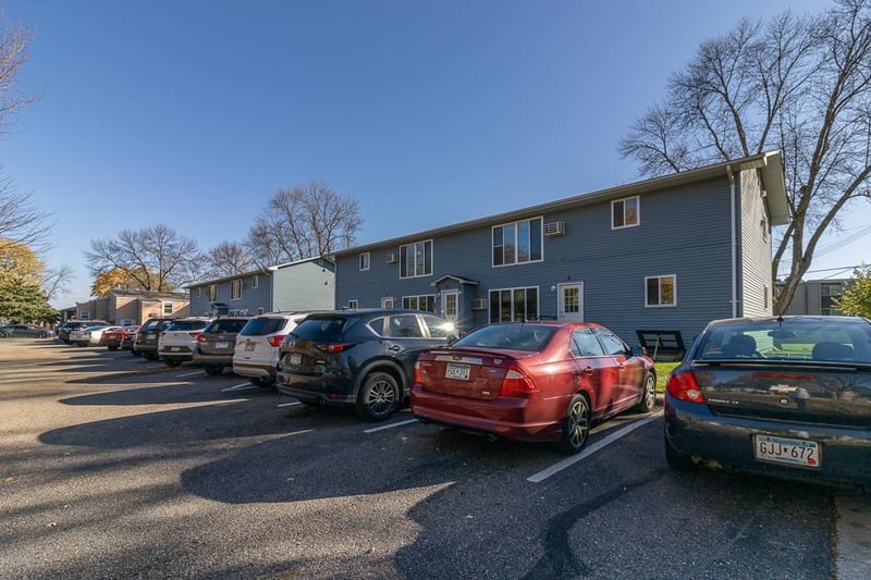 113 119 E Welcome Ave, Mankato, MN 56001