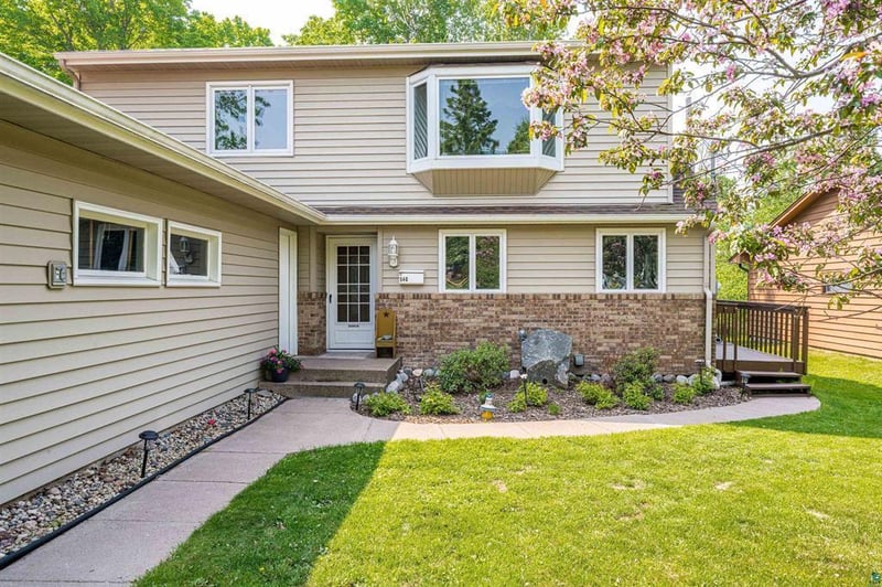 540 W Redwing St, Duluth, MN 55803