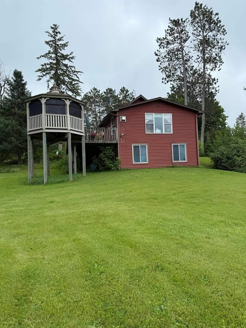 49616 Center Point Rd, Bigfork, MN 56628