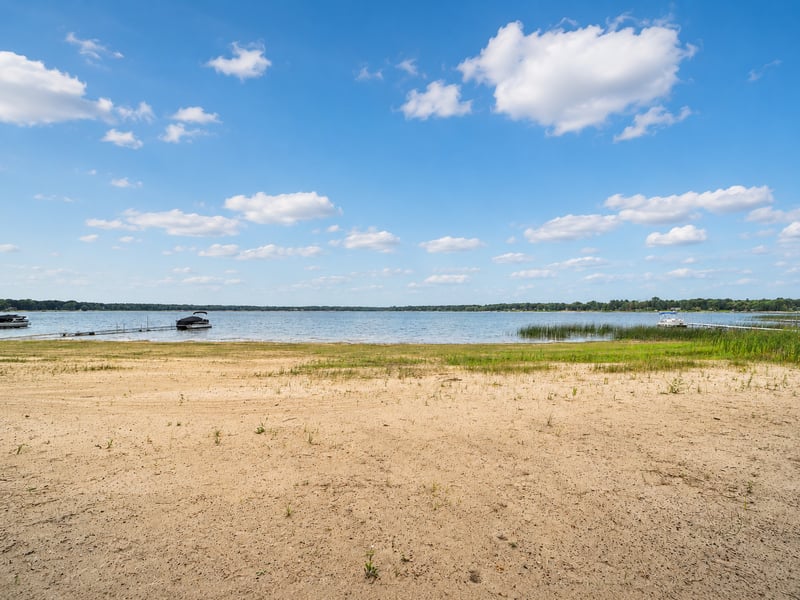 13728 Memorywood Dr, Baxter, MN 56425