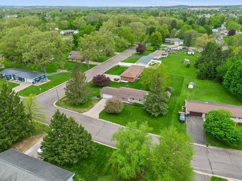 211 City View Dr, Barron, WI 54812