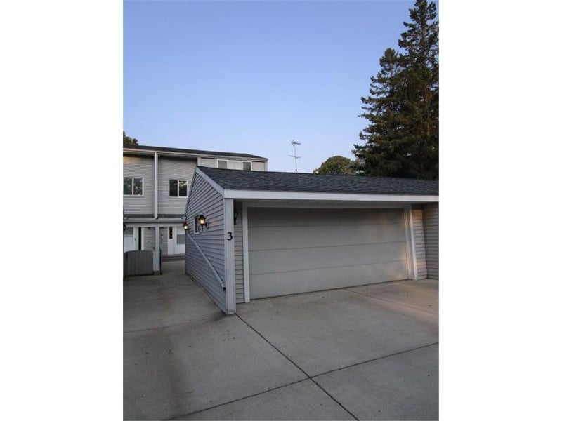 2520 Le Homme Dieu Hts NE #3, Alexandria, MN 56308