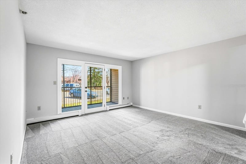 3150 Glen Oaks Ave #105A, White Bear Lake, MN 55110