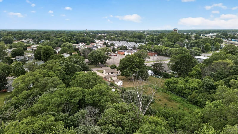 7939 Pleasant View Dr NE, Spring Lake Park, MN 55432