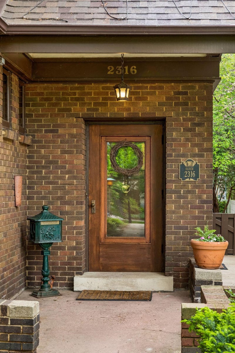 2316 Oliver Ave S, Minneapolis, MN 55405