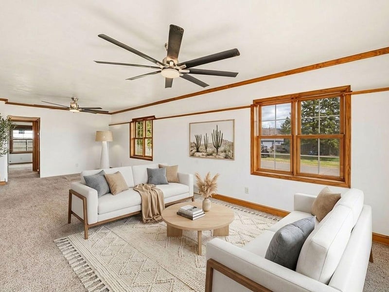 68 Edison Blvd, Silver Bay, MN 55614