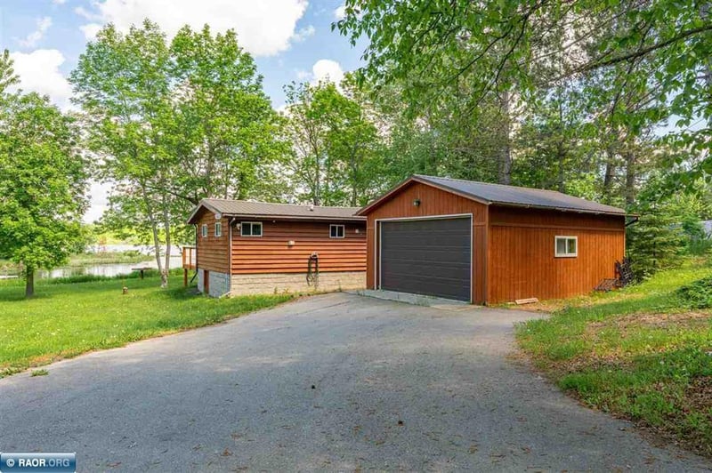 1119 Lagoon Rd, Tower, MN 55790