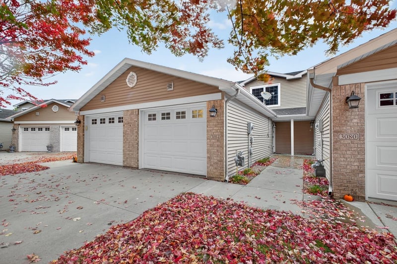3084 River Falls Ct NW, Rochester, MN 55901
