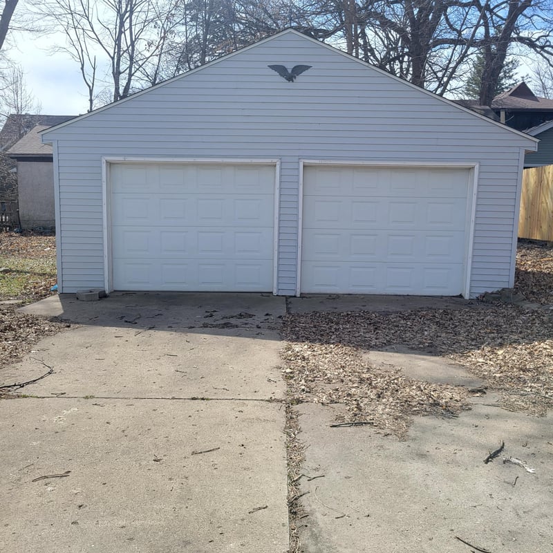 120 4th Ave NE, Waseca, MN 56093