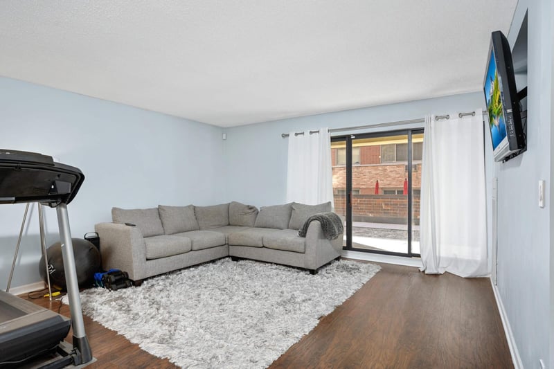 2885 Knox Ave S #203, Minneapolis, MN 55408