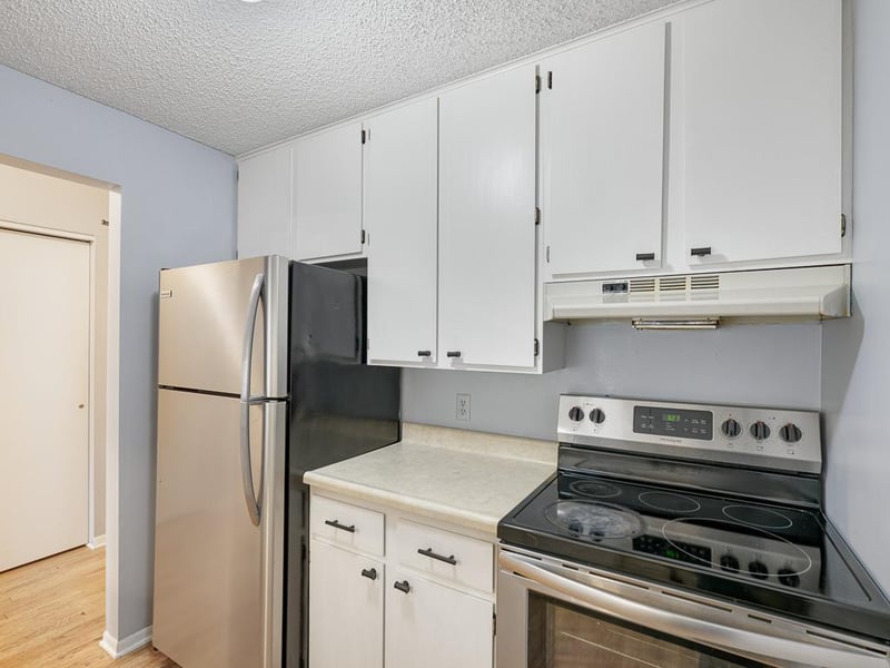 742 County Road F W #D, Shoreview, MN 55126