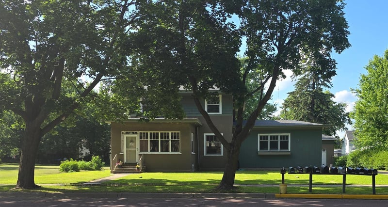 1319 3rd Ave, Mountain Lake, MN 56159