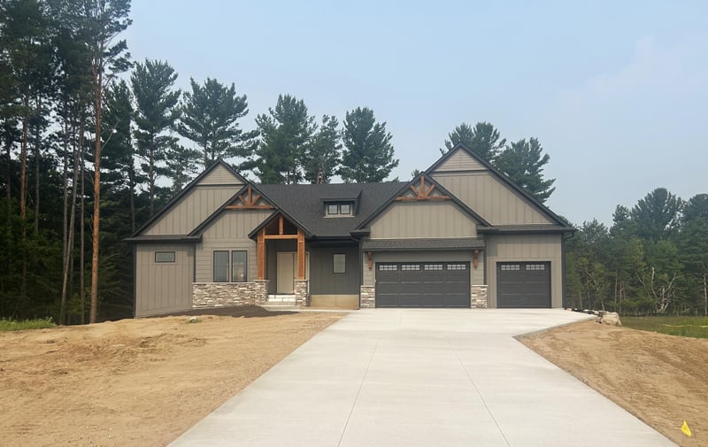 17974 Staples St NE, Andover, MN 55304