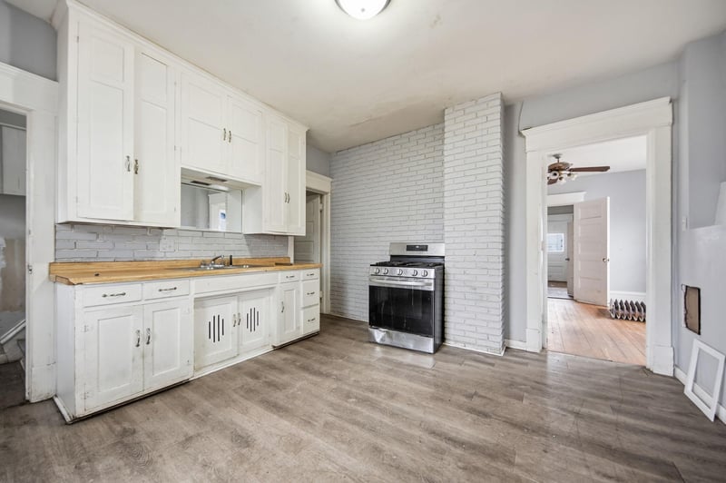 658 Edmund Ave, Saint Paul, MN 55104
