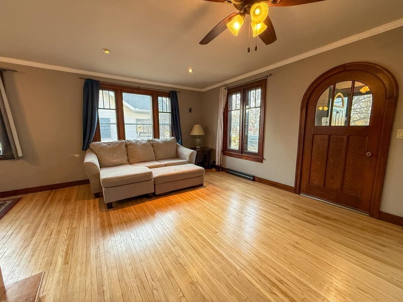 435 Harrison St, Lewiston, MN 55952