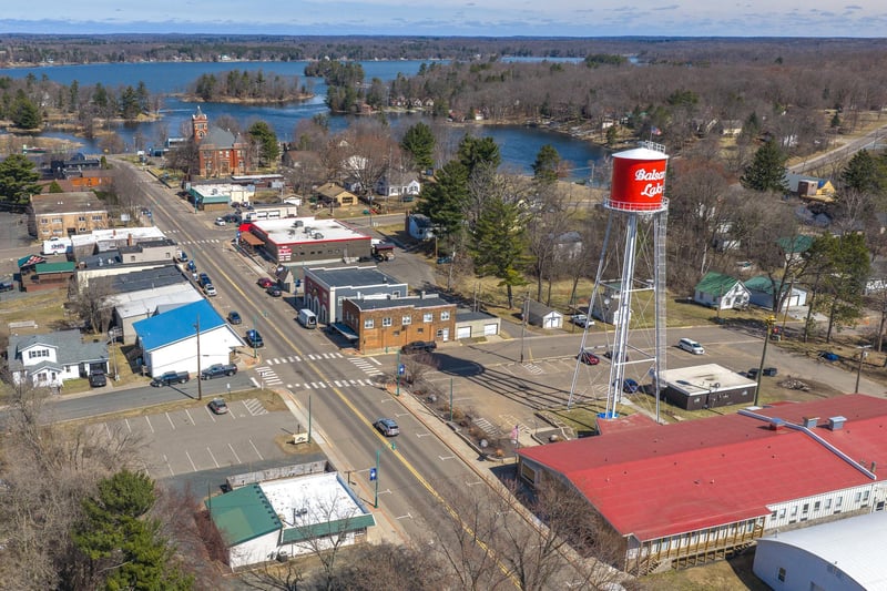 405 Main St, Balsam Lake, WI 54810