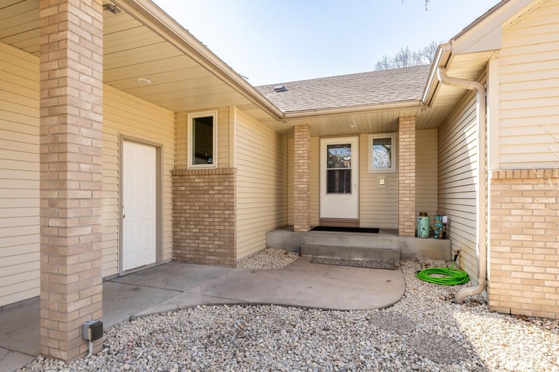 17200 Tungsten St NW, Anoka, MN 55303