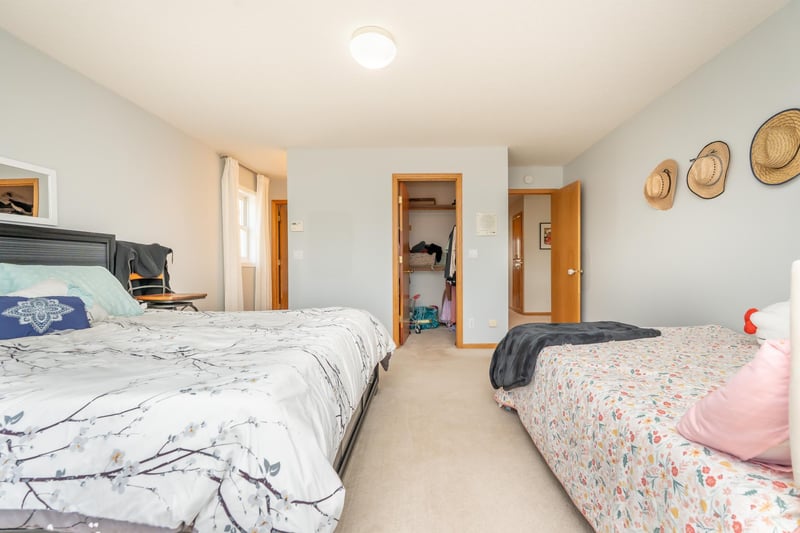 17200 Tungsten St NW, Anoka, MN 55303