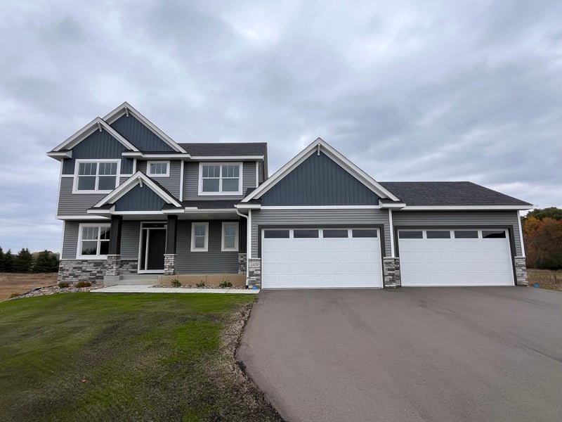 21057 Tippecanoe St NE, East Bethel, MN 55011