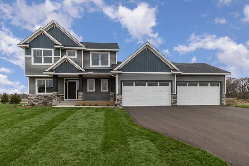 21057 Tippecanoe St NE, East Bethel, MN 55011