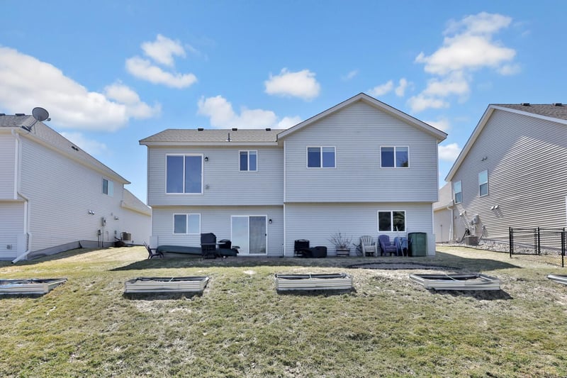 43 Robinson Dr, Circle Pines, MN 55014