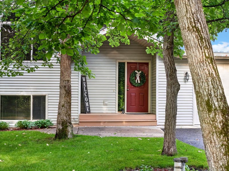33843 Dancing Bear Dr, Crosslake, MN 56442