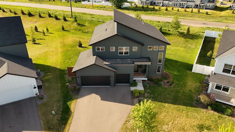 5028 Airlake Draw, Woodbury, MN 55129