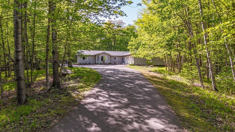 16051 Leisure Dr, Detroit Lakes, MN 56501