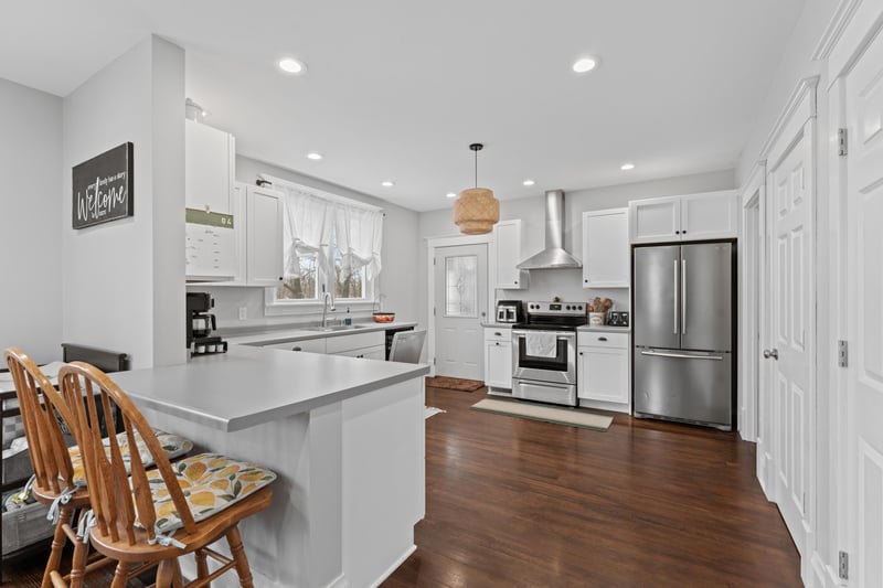 25 2nd St NE, Elgin, MN 55932