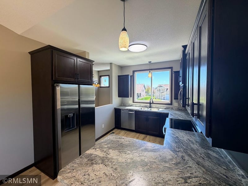 1661 Park View Ln NE, Sauk Rapids, MN 56379