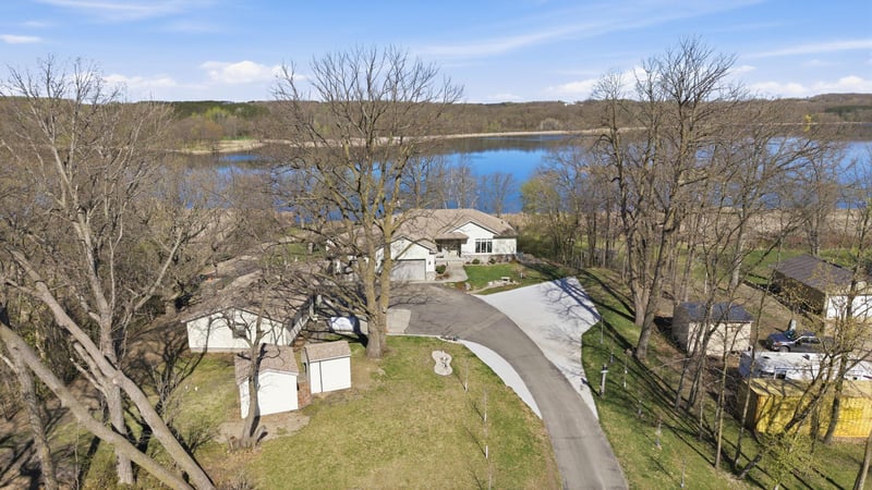 18559 Empire Trl, Burtrum, MN 56318