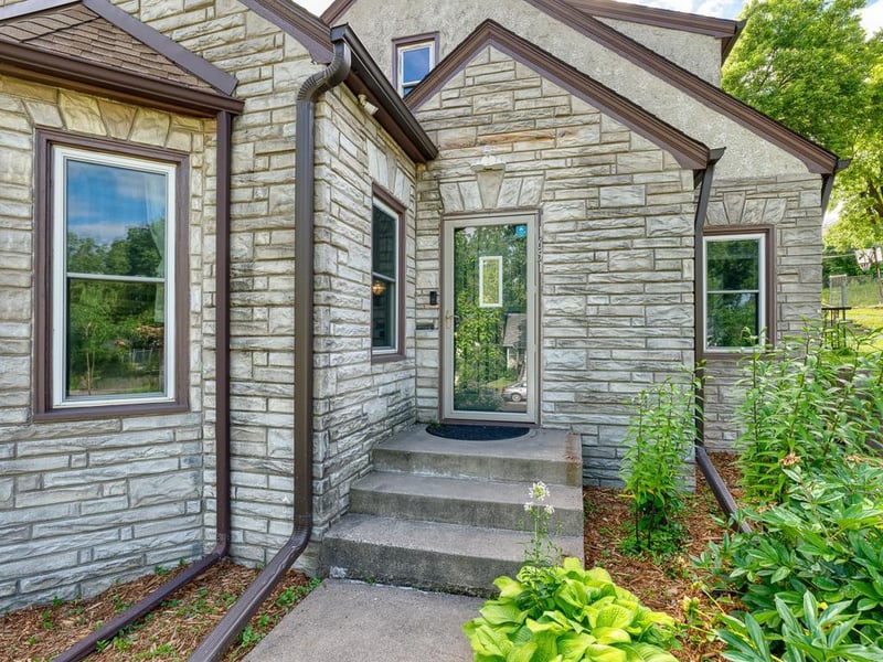 1651 Washburn Ave N, Minneapolis, MN 55411