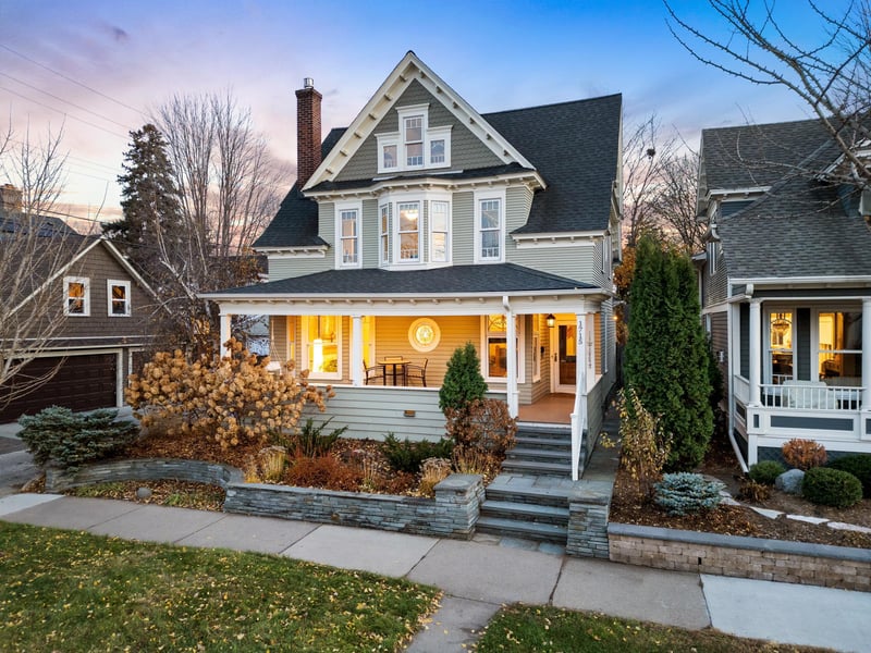 1715 W 31st St, Minneapolis, MN 55408