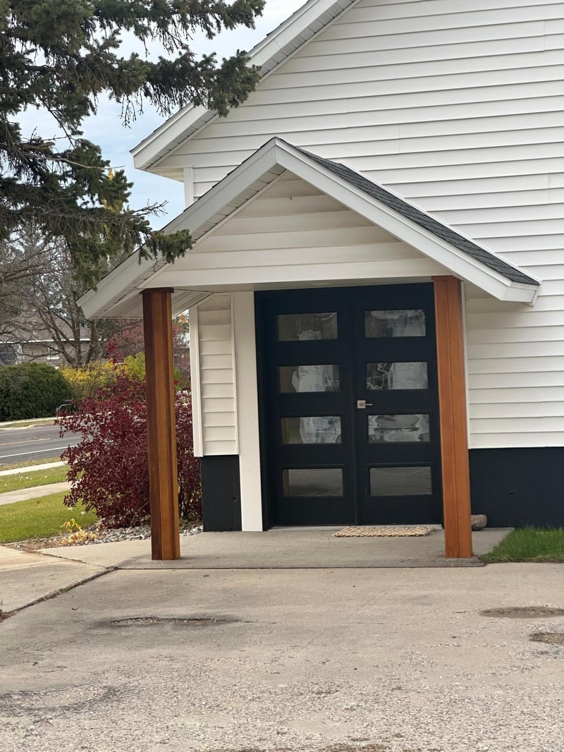 504 Main St S, Karlstad, MN 56732