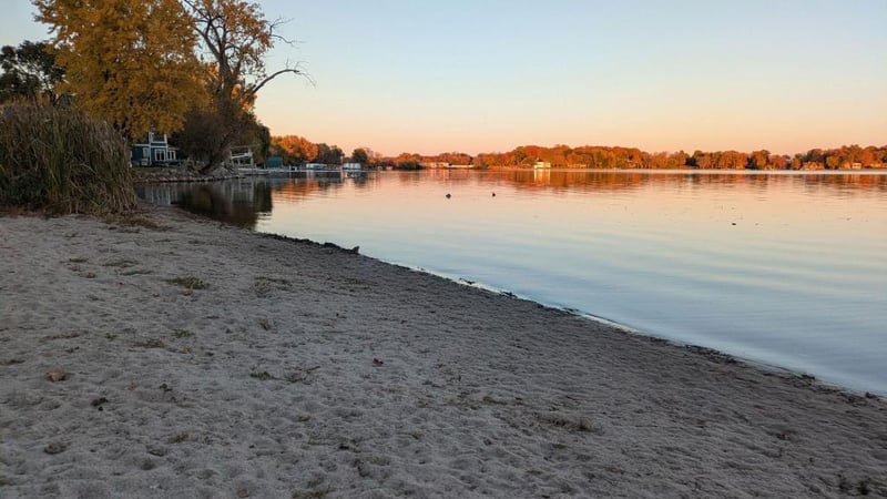 3705 North Shore Dr, Orono, MN 55391
