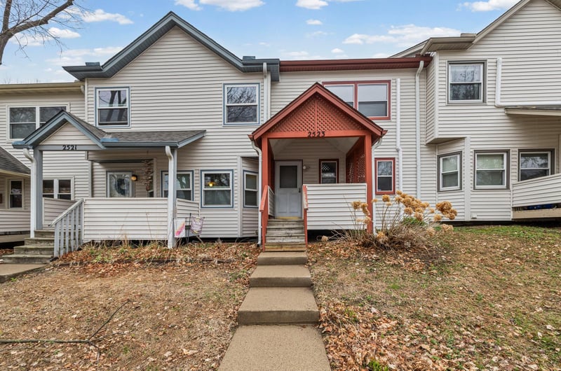 2523 Clinton Ave, Minneapolis, MN 55404