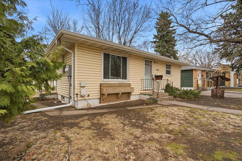 4442 Toledo Avenue N, Robbinsdale, MN 55422