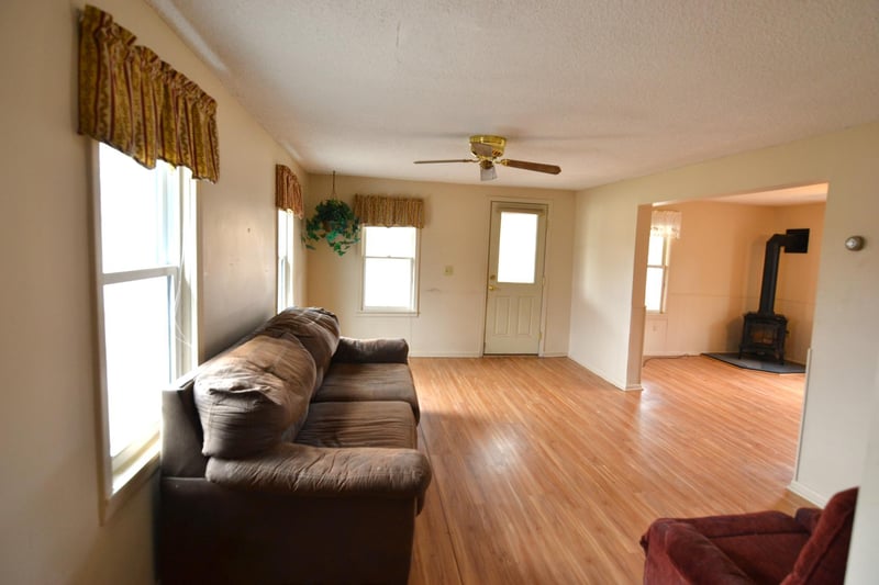 8640 209th St W, Lakeville, MN 55044