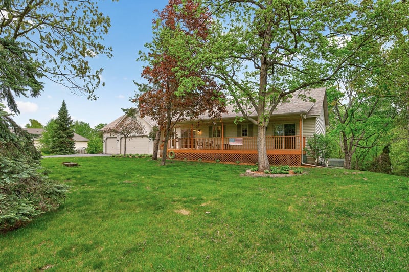 26987 Bayshore Dr NW, Isanti, MN 55040