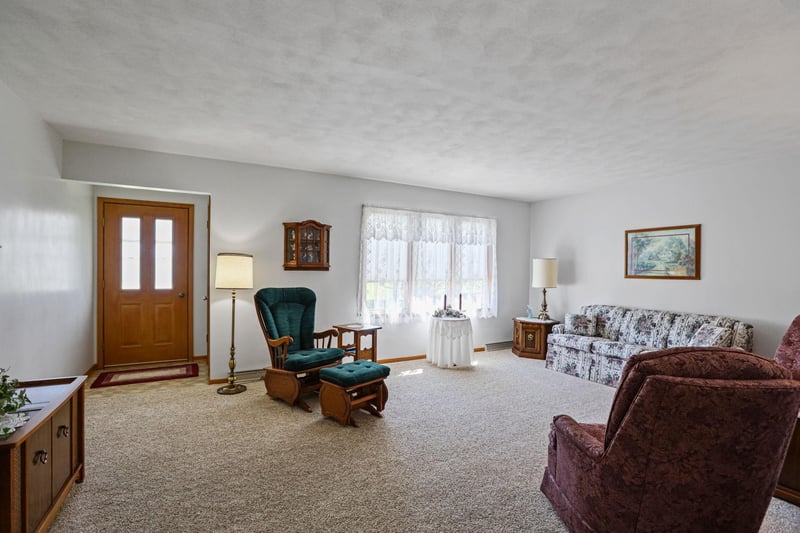 5578 S County Road 45, Owatonna, MN 55060